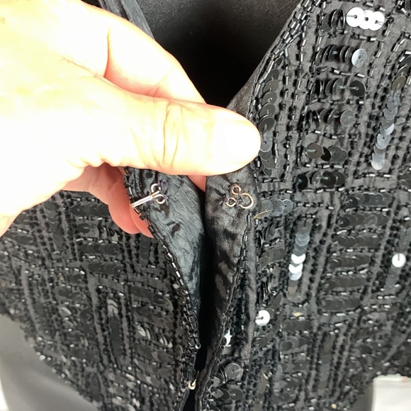 Cee Cee black 100 % silk sequined top size Medium - Picture 3 of 8